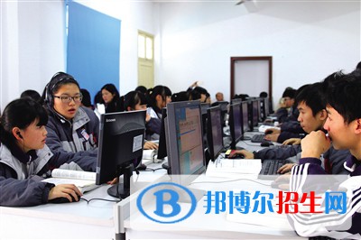 河北2022年男生上計(jì)算機(jī)學(xué)校學(xué)什么專業(yè)好