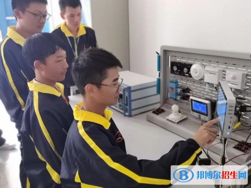 徐州機電技師學院2022年招生聯(lián)系電話