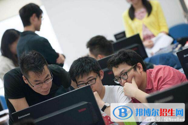 河北2022年男生讀計算機學校好嗎