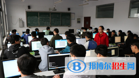 河北2022年男生初中畢業(yè)上計(jì)算機(jī)學(xué)校
