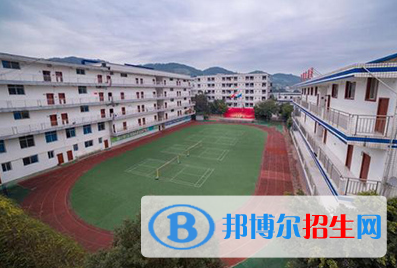 重慶光華女子職業(yè)中等專業(yè)學校2022年學費、收費多少