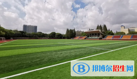 貴陽(yáng)2022年初中畢業(yè)女生讀什么中專學(xué)校好