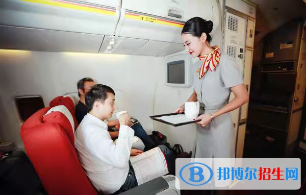 河北2022年有哪些好的航空服務(wù)學(xué)校