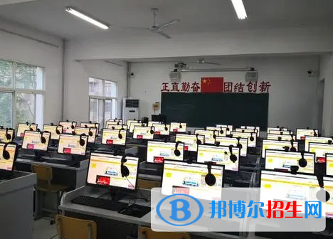重慶2022年電子商務(wù)學校要多少分