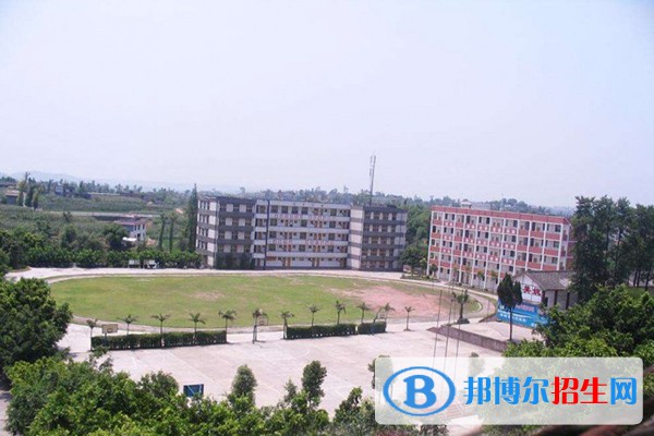 內(nèi)江科技開發(fā)學(xué)校2022年學(xué)費、收費多少 