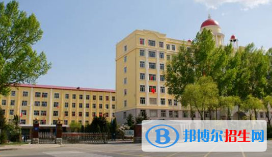 瀘西縣農(nóng)業(yè)機(jī)械化技術(shù)學(xué)校2022年報(bào)名條件、招生要求、招生對象