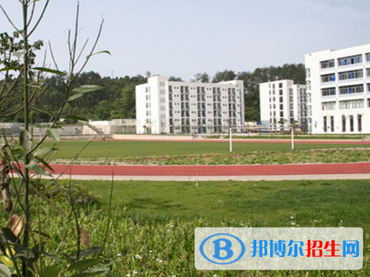 蒙自縣中等農(nóng)業(yè)機(jī)械化技術(shù)學(xué)校2022年報(bào)名條件、招生要求、招生對(duì)象