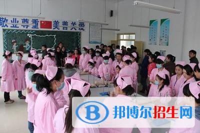 臨夏衛(wèi)生學校2022年報名條件、招生要求、招生對象