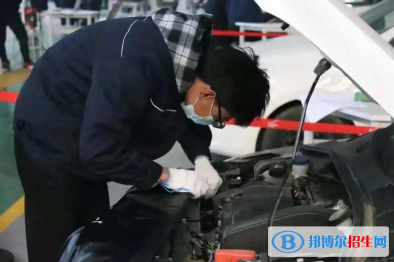 甘肅工商技師學院2022年學費、收費多少