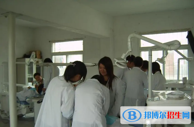 西安育才醫(yī)科職業(yè)學(xué)校2022年有哪些專業(yè)