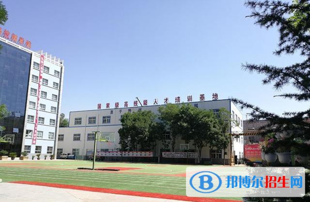云南省財(cái)貿(mào)學(xué)校2022年招生簡章