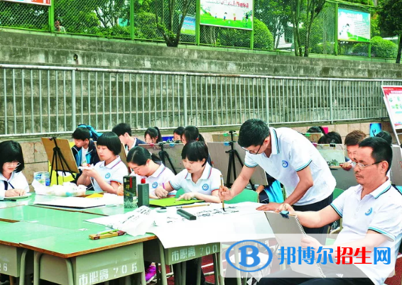 達(dá)州職業(yè)高級中學(xué)2022年招生簡章