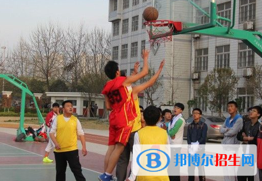 連云港市體育運動學(xué)校報名條件、招生要求、招生對象