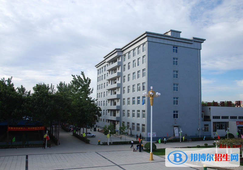 云南省司法學(xué)校2022年學(xué)費(fèi)、收費(fèi)多少