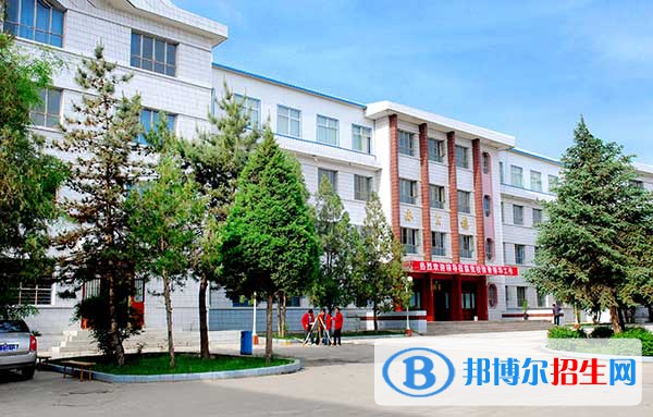 甘肅理工中等專(zhuān)業(yè)學(xué)校2022年學(xué)費(fèi)、收費(fèi)多少