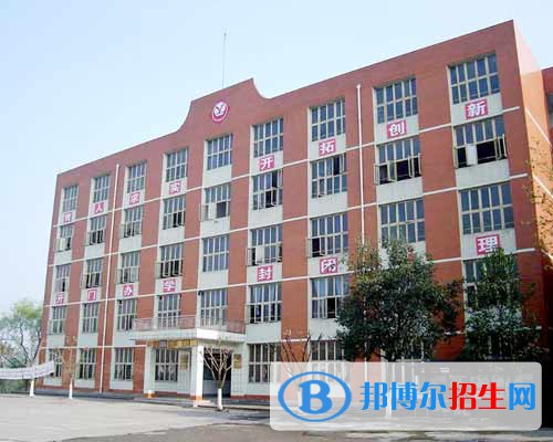 昆明機(jī)電工程學(xué)校2022年學(xué)費(fèi)、收費(fèi)多少