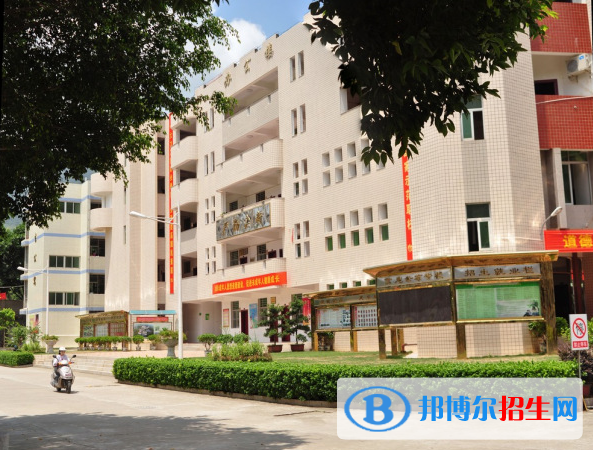重慶市松溉中等職業(yè)技術(shù)學(xué)校2022年報名條件、招生要求、招生對象