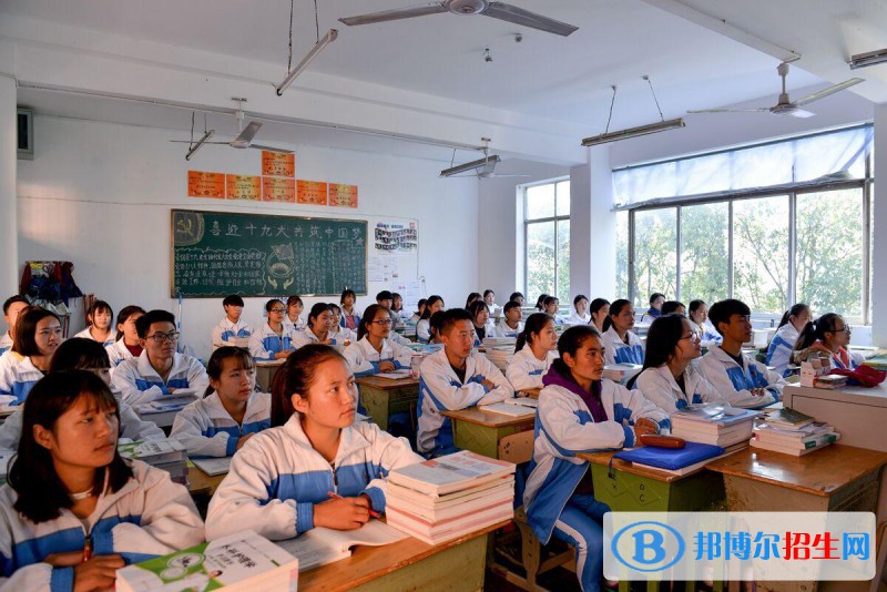 紅河州衛(wèi)生護(hù)理學(xué)校2022年招生計劃
