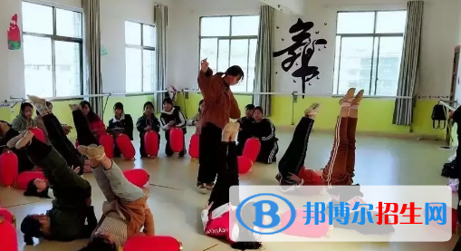 貴陽(yáng)2022年中專女生學(xué)什么專業(yè)好