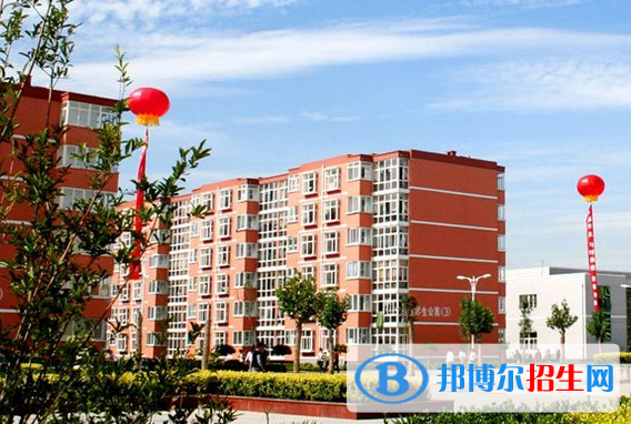 廊坊衛(wèi)生學(xué)校2022年報名條件、招生要求、招生對象