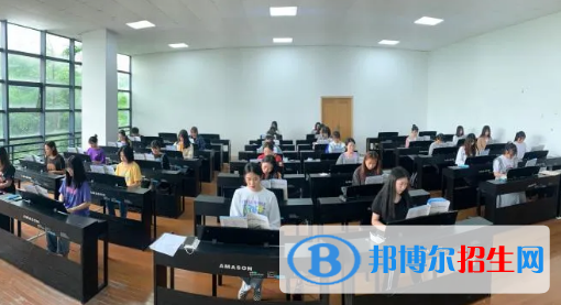 貴陽2022年女生中專學(xué)什么專業(yè)好