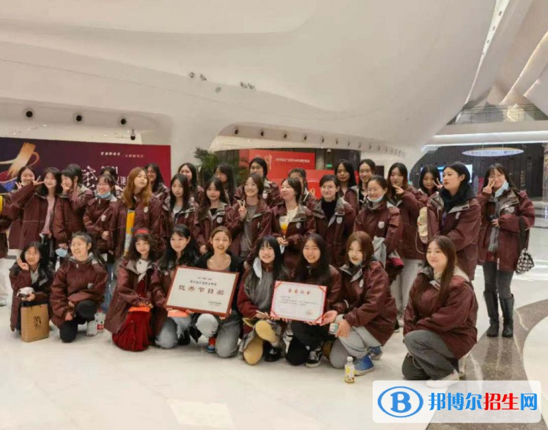 昆明工藝美術學校2022年專業(yè)有哪些