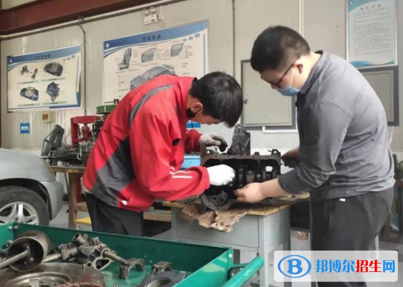 甘肅2022年汽修學校有什么專業(yè)適合男生