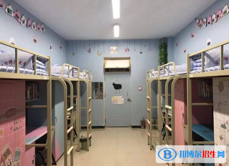 重慶益民技工學(xué)校2022年宿舍條件