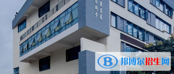 成都青蘇職業(yè)中專學校2022年招生錄取分數(shù)線