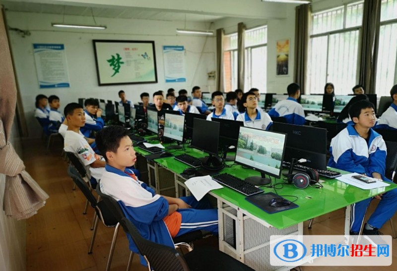src=http://www.rhlyji.com/skin/zhaosheng/image/nopic.gif