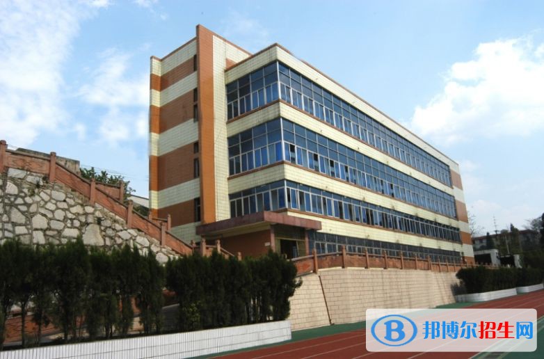 src=http://www.rhlyji.com/skin/zhaosheng/image/nopic.gif
