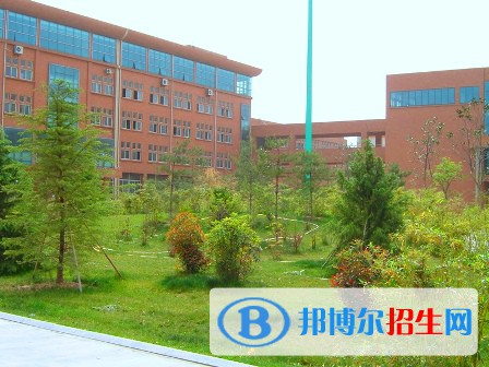 云南省旅游學校2022年學報名條件、招生要求、招生對象