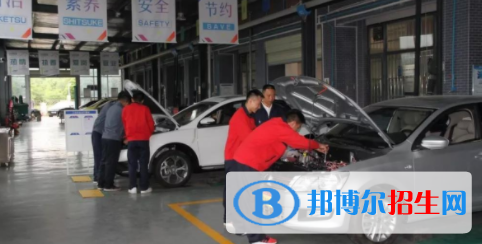 成都2022年有汽修學(xué)校的大專大學(xué)