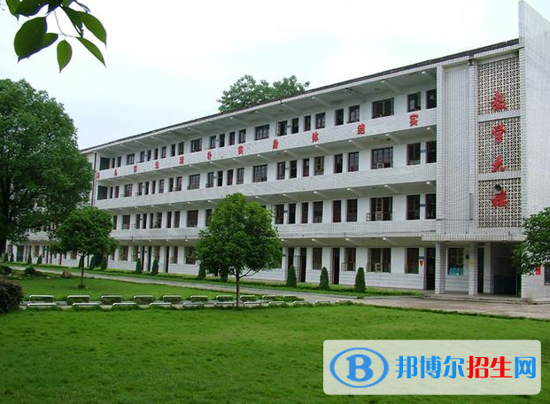 曲靖工商職業(yè)技術(shù)學(xué)校2022年招生錄取分?jǐn)?shù)線