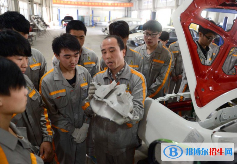 甘肅2022年有哪些汽修學校比較好就業(yè)