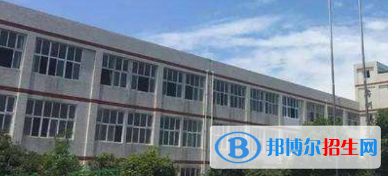 成都德圣中等職業(yè)學(xué)校2022年學(xué)費(fèi)、收費(fèi)多少