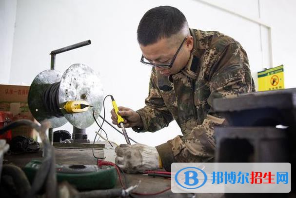 昆明高級(jí)技工學(xué)校2022年有哪些專業(yè)