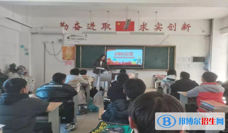 江蘇東臺中等專業(yè)學校2022年招生辦聯(lián)系電話