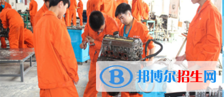 成都2022年初中生可以考什么汽修學校