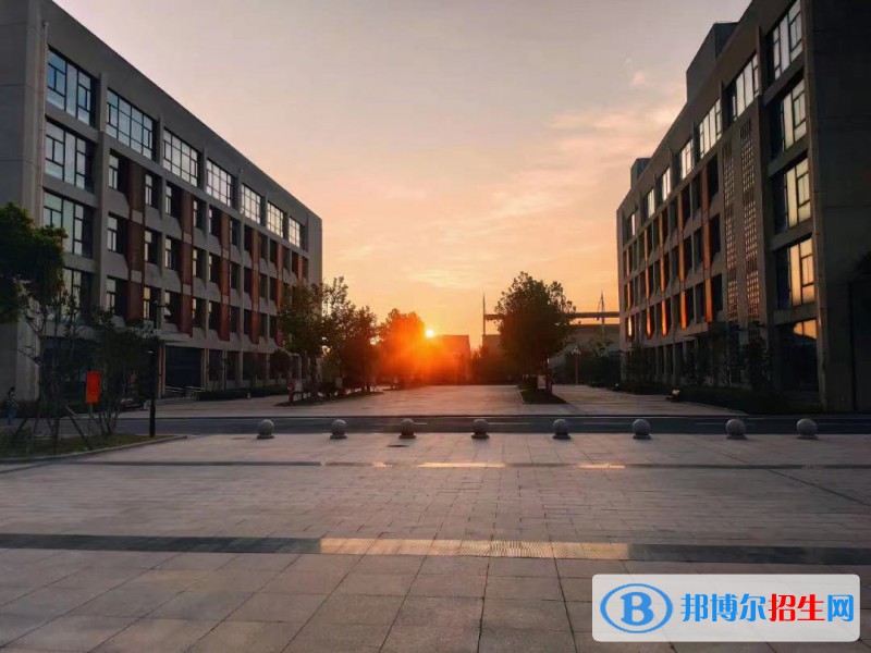 江蘇海門中等專業(yè)學校2022年有哪些專業(yè)