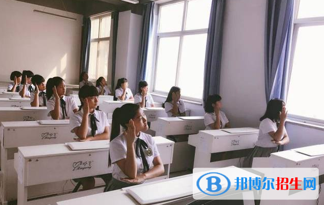 保定動(dòng)力工程技術(shù)技工學(xué)校2022年招生辦聯(lián)系電話