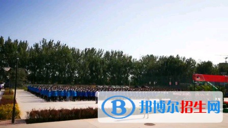 保定市華中技工學校2022年學費、收費多少