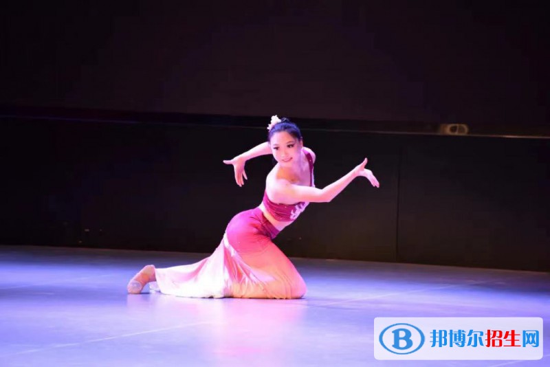 淮安文化藝術學校2022年有哪些專業(yè)