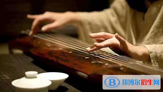 淮安文化藝術學校2022年招生辦聯(lián)系電話