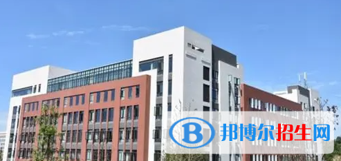 成都鐵路技工學(xué)校2022年學(xué)費(fèi)、收費(fèi)多少