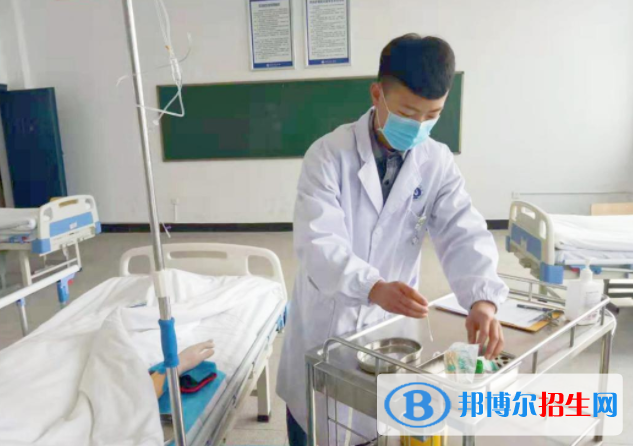 重慶2022年男生讀護理學(xué)校學(xué)什么專業(yè)好