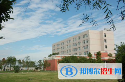 張家口新名人中等職業(yè)學(xué)校22022年報名條件、招生要求、招生對象
