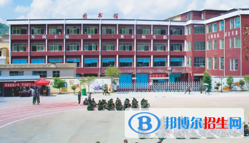貴州中醫(yī)藥職業(yè)學(xué)校2022年報(bào)名條件、招生要求、招生對(duì)象