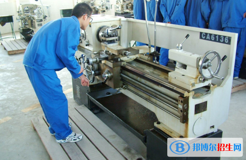 保定蓮池第二職教中心2022年報(bào)名條件、招生要求、招生對象