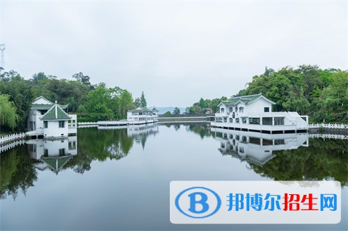 湄潭中等職業(yè)學校2022年招生辦電話